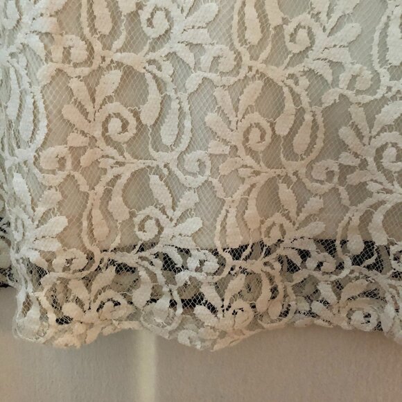 B. Young Beautiful Beaded Sleeveless Dress: Size M - Picture 8 of 16